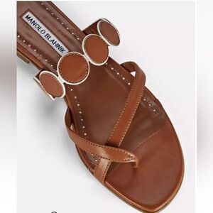 Manolo Blahnik Harisa Flat Leather Sandals Sz 36.5